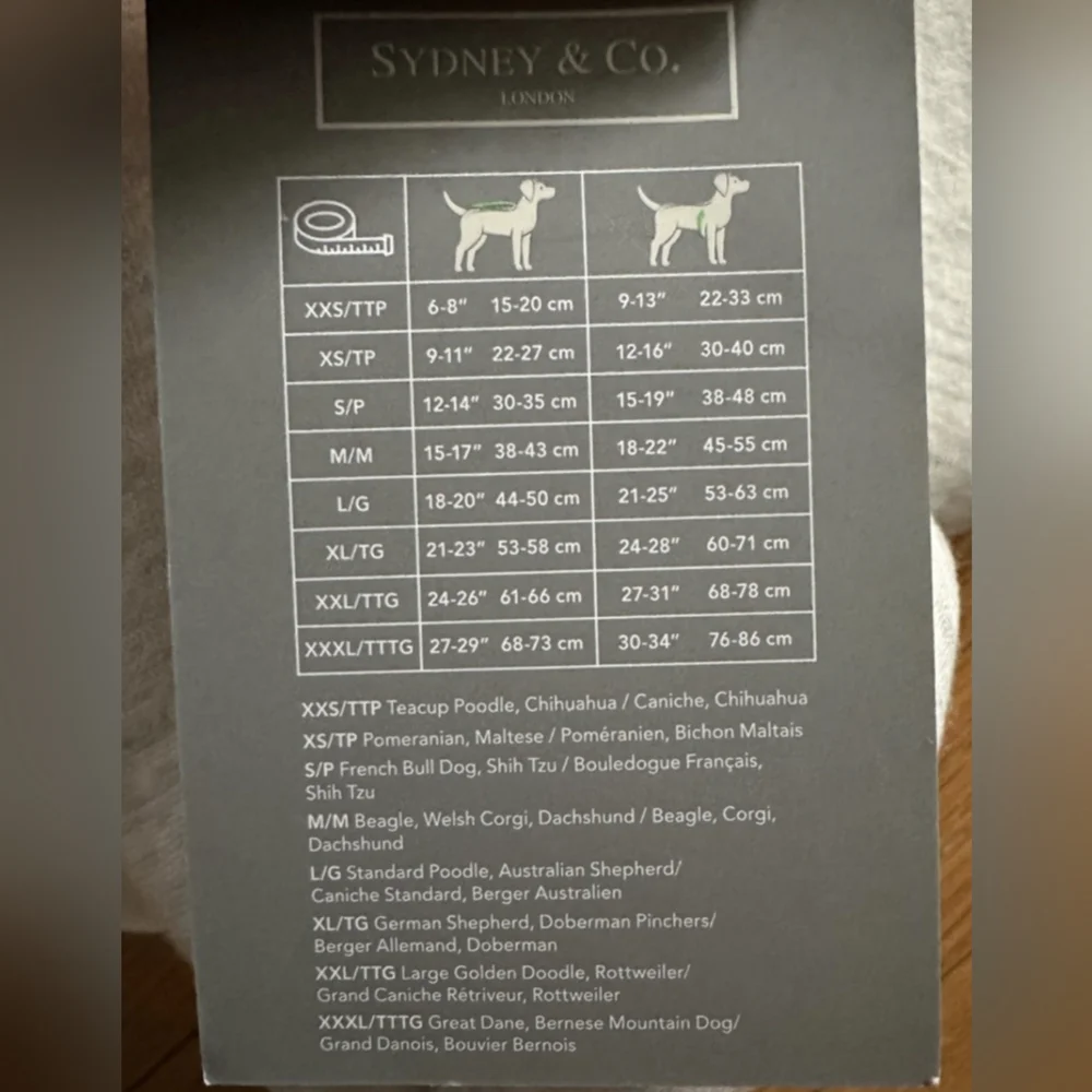 **SOLD** π3/$25π Sydney & Co Dog Pride Hoodie - Picture 7 of 7